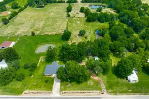 9958 Farm Road 79, Sumner, TX 75486 - Photo 38