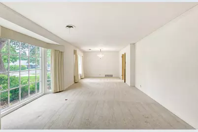 4213 Hildring Drive W, Fort Worth, TX 76109 - Photo 6