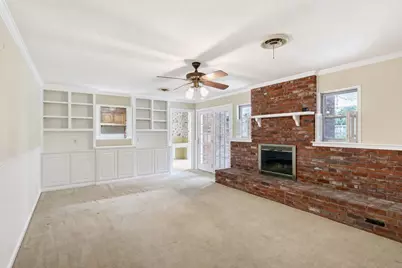 4213 Hildring Drive W, Fort Worth, TX 76109 - Photo 10