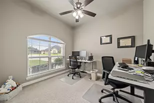 828 Agile St, Hewitt, TX 76643 - Photo 16
