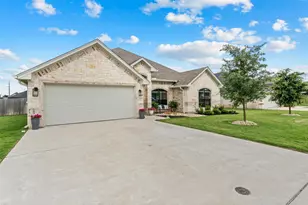 828 Agile St, Hewitt, TX 76643 - Photo 4