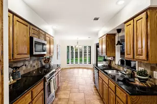 6619 Saddle Ridge Rd, Arlington, TX 76016 - Photo 8