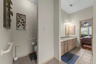 2035 Clearwater Trail, Carrollton, TX 75010 - Photo 24