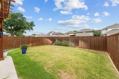 2035 Clearwater Trail, Carrollton, TX 75010 - Photo 32