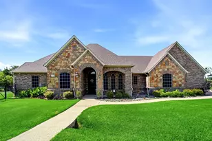 124 Carnes Ct, Springtown, TX 76082 - Photo 4