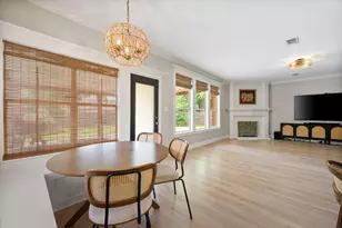 2300 Eden Green Dr, Arlington, TX 76001 - Photo 10