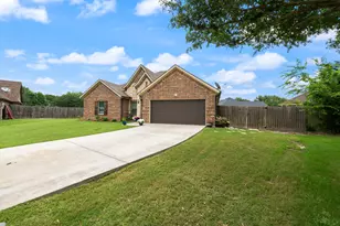 1401 Ridgebriar Dr, Kaufman, TX 75142 - Photo 2