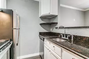 4525 Gilbert Ave, Dallas, TX 75219 - Photo 6