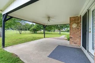 401 Briarfield St, Hewitt, TX 76643 - Photo 18