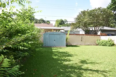 9944 Greenfield Drive, Dallas, TX 75238 - Photo 24