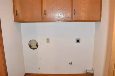 9944 Greenfield Drive, Dallas, TX 75238 - Photo 20