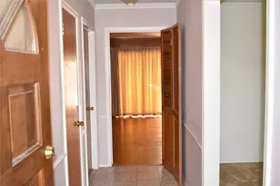 9944 Greenfield Dr, Dallas, TX 75238 - Photo 2