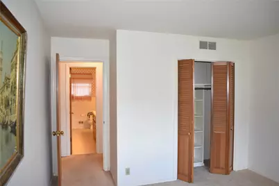 9944 Greenfield Drive, Dallas, TX 75238 - Photo 14