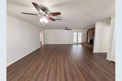 1014 Yvonne Drive, Joshua, TX 76058 - Photo 4