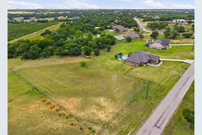 115 Mike Thornton Court, Weatherford, TX 76088 - Photo 26
