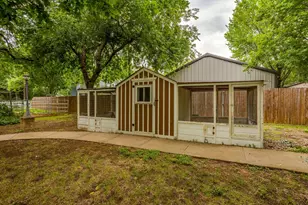 1480 Fox Ln, Burleson, TX 76028 - Photo 36