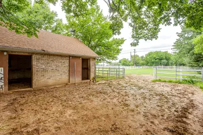 1480 Fox Lane, Burleson, TX 76028 - Photo 34
