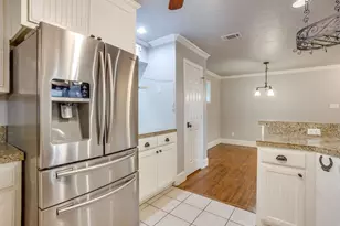 1480 Fox Ln, Burleson, TX 76028 - Photo 18