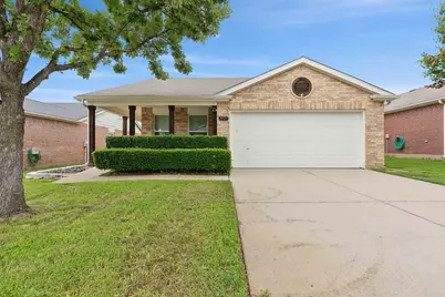 8821 Tumbleweed Drive, Cross Roads, TX 76227 - Photo 1