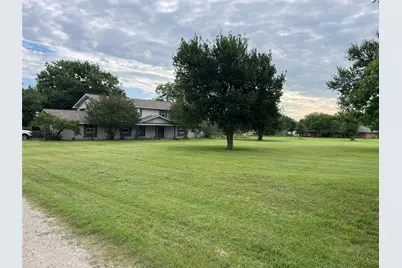 2050 Estates Parkway, Lucas, TX 75002 - Photo 2