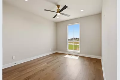 2006 Lindale Lane, Granbury, TX 76049 - Photo 32