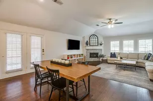 6405 Creekdale Dr, The Colony, TX 75056 - Photo 12