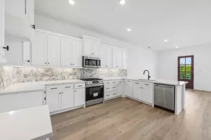1374 Marsh Ln, Frisco, TX 75033 - Photo 10