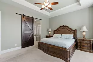 400 Ridgewood Dr, Lewisville, TX 75067 - Photo 6
