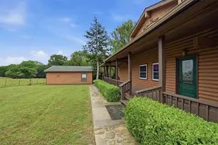 570 Roy Ayres Rd, Bells, TX 75414 - Photo 36