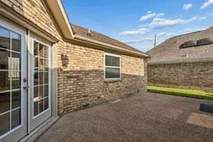 604 Shalamar Pl, Irving, TX 75061 - Photo 32