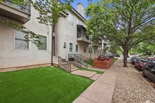 4402 Holland Ave, Dallas, TX 75219 - Photo 22