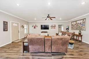 383 Briar Creek Ln, Bowie, TX 76230 - Photo 8