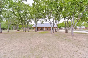 383 Briar Creek Ln, Bowie, TX 76230 - Photo 18