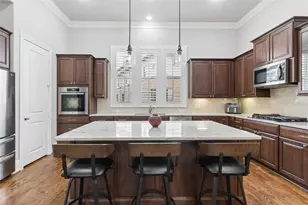 768 Sid Rich Dr, Irving, TX 75039 - Photo 10