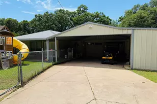 506 Oakwood Dr, Eastland, TX 76448 - Photo 6
