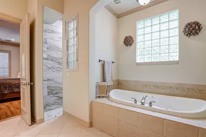 5112 Clear Creek Drive, Flower Mound, TX 75022 - Photo 20