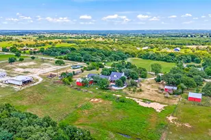 428 Co Rd 4681, Boyd, TX 76023 - Photo 36