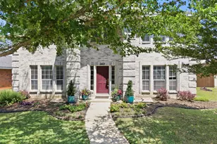 2417 Rebecca Dr, Sachse, TX 75048 - Photo 2