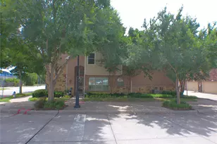 524 S Greenville Ave, Richardson, TX 75081 - Photo 1