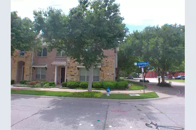 524 S Greenville Avenue, Richardson, TX 75081 - Photo 2