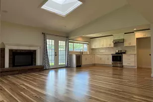 2917 Esquire Ln, Garland, TX 75044 - Photo 2