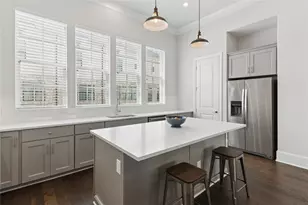 625 Dalton Ln, Irving, TX 75039 - Photo 2