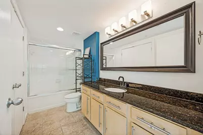 2502 Live Oak Street #228, Dallas, TX 75204 - Photo 20