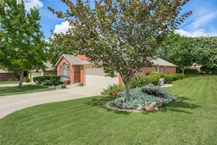 504 Mariner Dr, Rockwall, TX 75032 - Photo 1