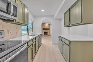 5721 Corral Ct, Haltom City, TX 76148 - Photo 2
