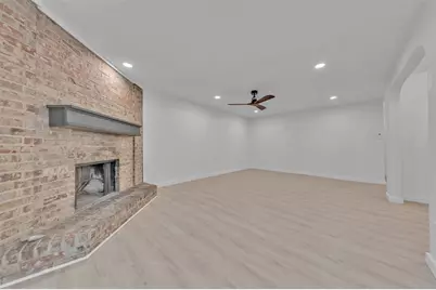 5721 Corral Court, Haltom City, TX 76148 - Photo 10