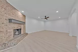 5721 Corral Ct, Haltom City, TX 76148 - Photo 10