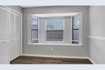 6305 Meadow Glen Drive, Arlington, TX 76018 - Photo 12