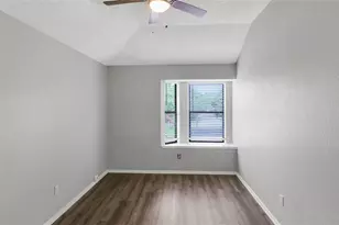 6305 Meadowglen Dr, Arlington, TX 76018 - Photo 22