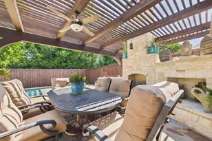 906 Dove Creek Dr, Athens, TX 75751 - Photo 10